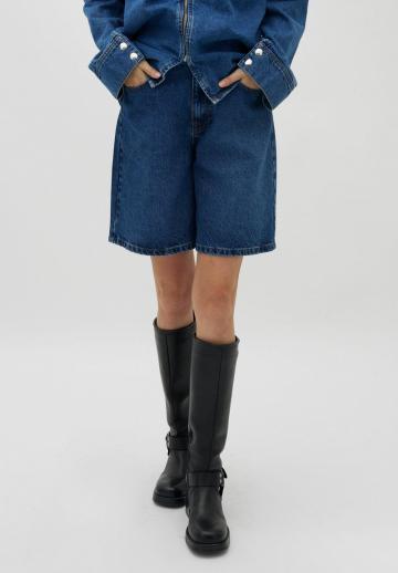 Джинсовые шорты