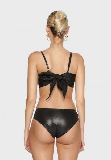 Слитный купальник