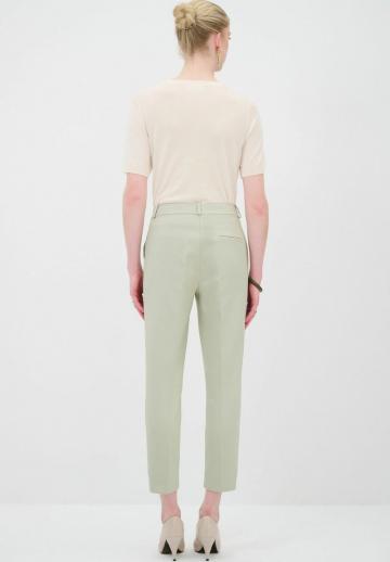 Узкие брюки