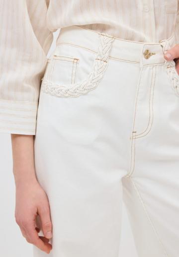 Клешеные джинсы