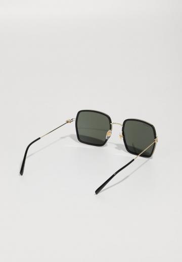 Солнечные очки