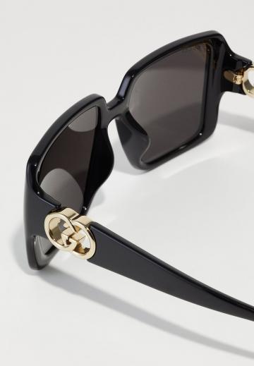 Солнечные очки