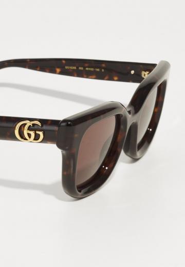 Солнечные очки