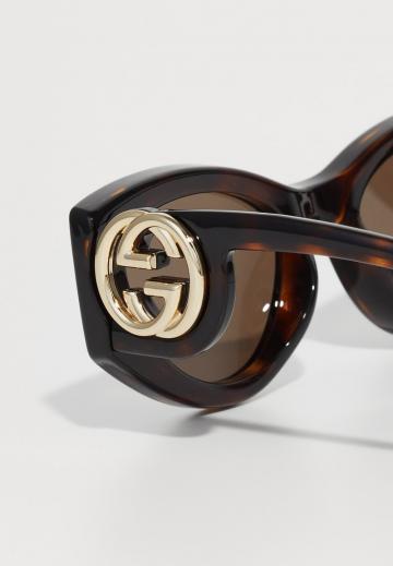 Солнечные очки