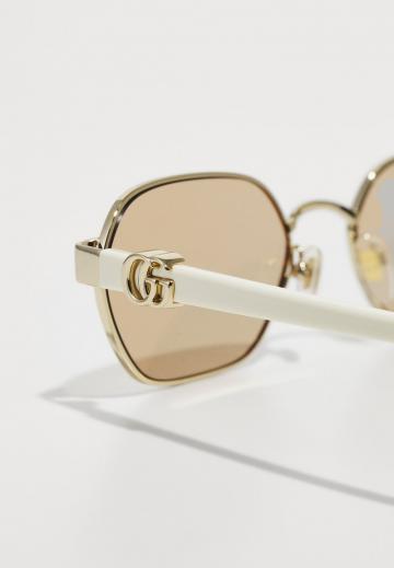 Солнечные очки