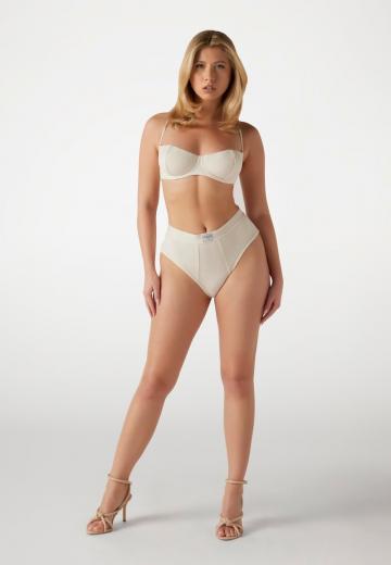 Бюстгальтер на косточках