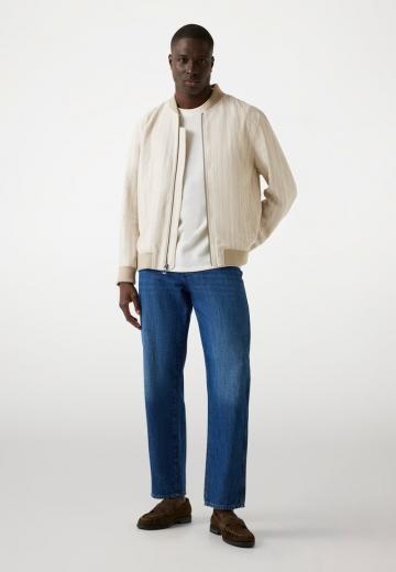 Куртка бомбер