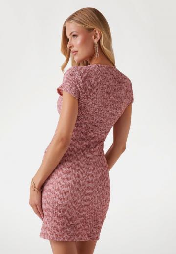 Платье футляр