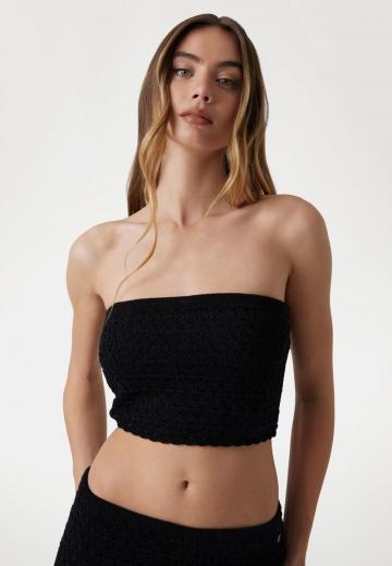 Топ без бретелек