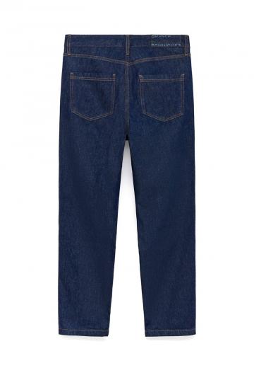 Прямые джинсы