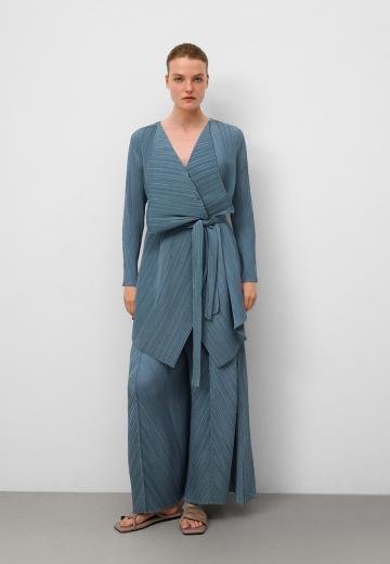 Короткое пальто