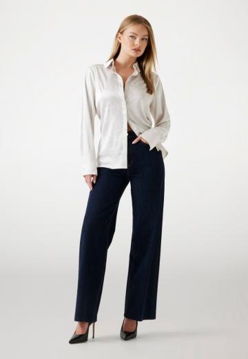 Атласная блузка