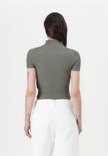 Пуловер с коротким рукавом