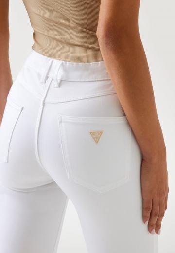 Короткие джинсы