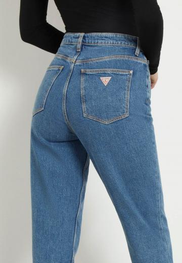 Короткие джинсы