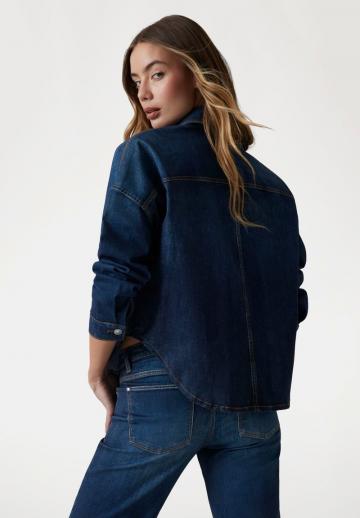 Джинсовая куртка
