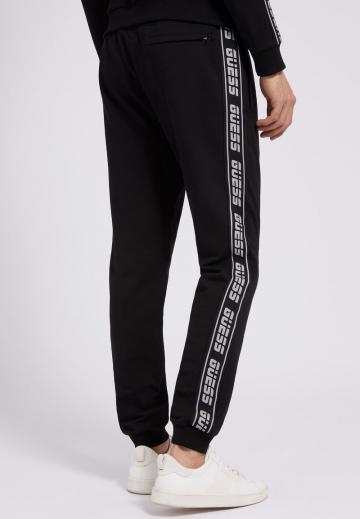 Спортивные штаны