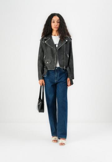 Байкерская куртка