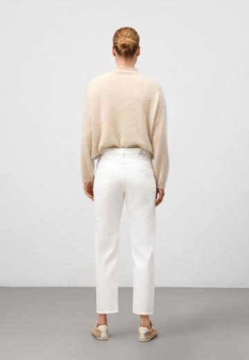 Короткие джинсы