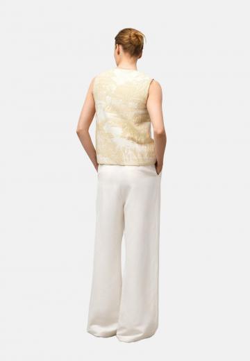 Блузка без рукавов