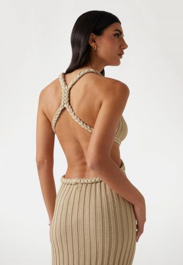 Вязаное платье