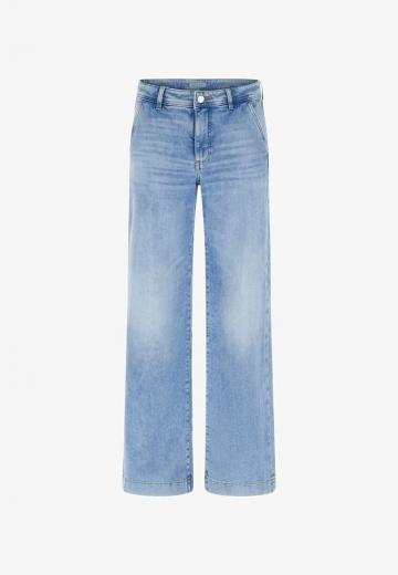 Клешеные джинсы