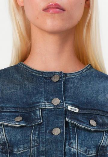 Джинсовая жилетка