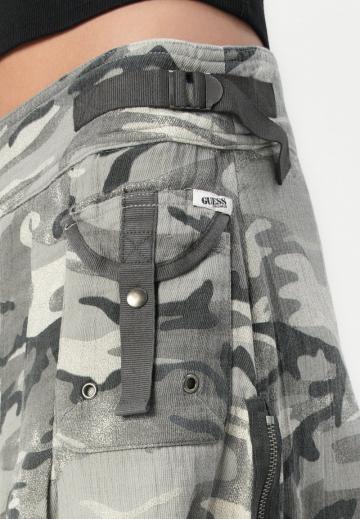 Юбка с накладными карманами