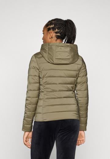 Спортивная куртка