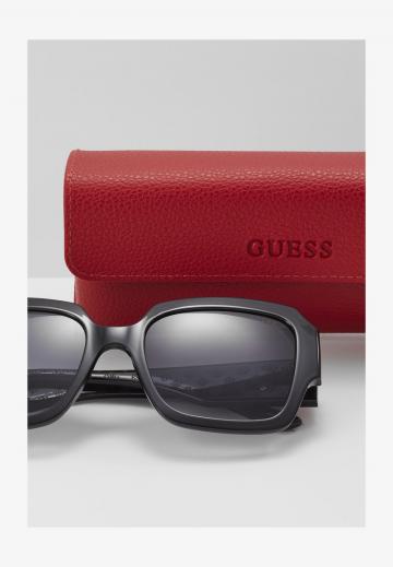 Солнечные очки