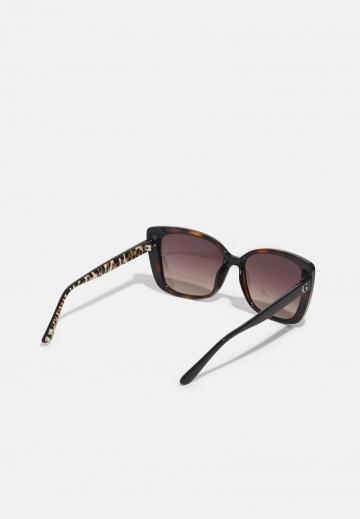 Солнечные очки