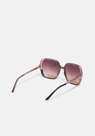 Солнечные очки