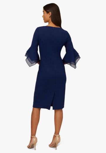 Платье футляр