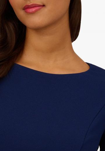 Платье футляр