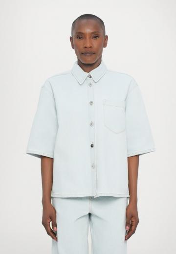 Джинсовая блузка