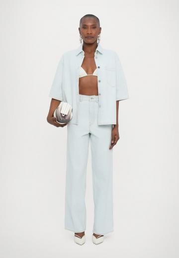 Джинсовая блузка