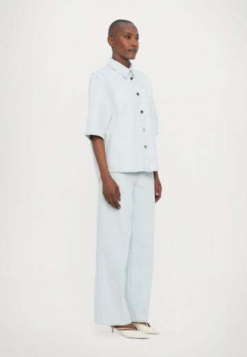 Джинсовая блузка