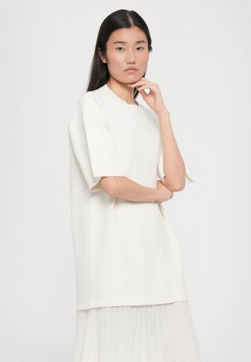 Вязаное платье