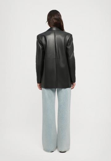 Длинный блейзер