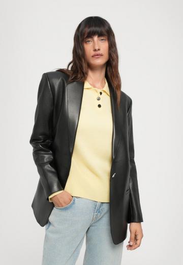 Длинный блейзер