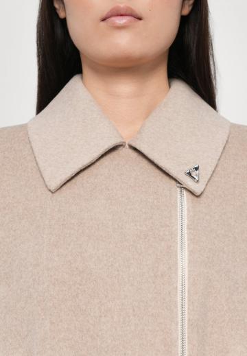 Шерстяное пальто