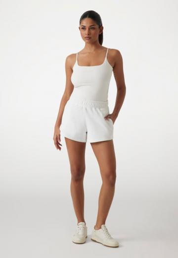 Топ на бретельках