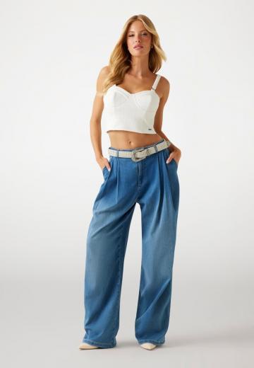 Топ на бретельках