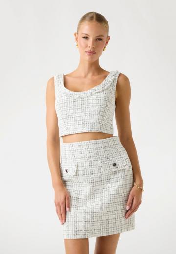 Блузка без рукавов