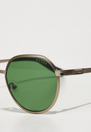 Солнечные очки