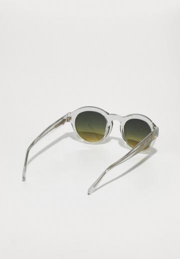 Солнечные очки