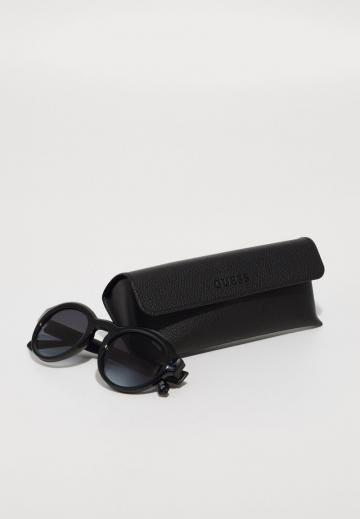 Солнечные очки