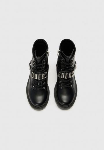 Ботинки на шнуровке