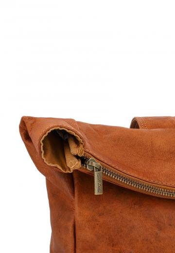 Кожаный рюкзак