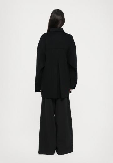 Короткое пальто